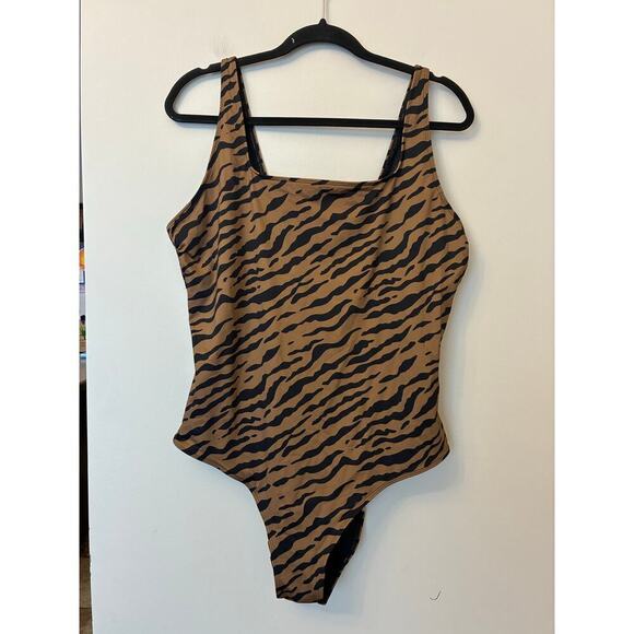 Everlane Square Neck Tiger Print Black One Piece Swimsuit XXL - Picture 2 of 4